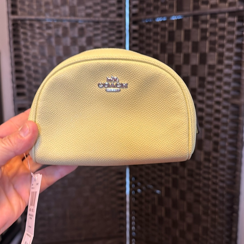 Coach crossbody grain yellow green pouch